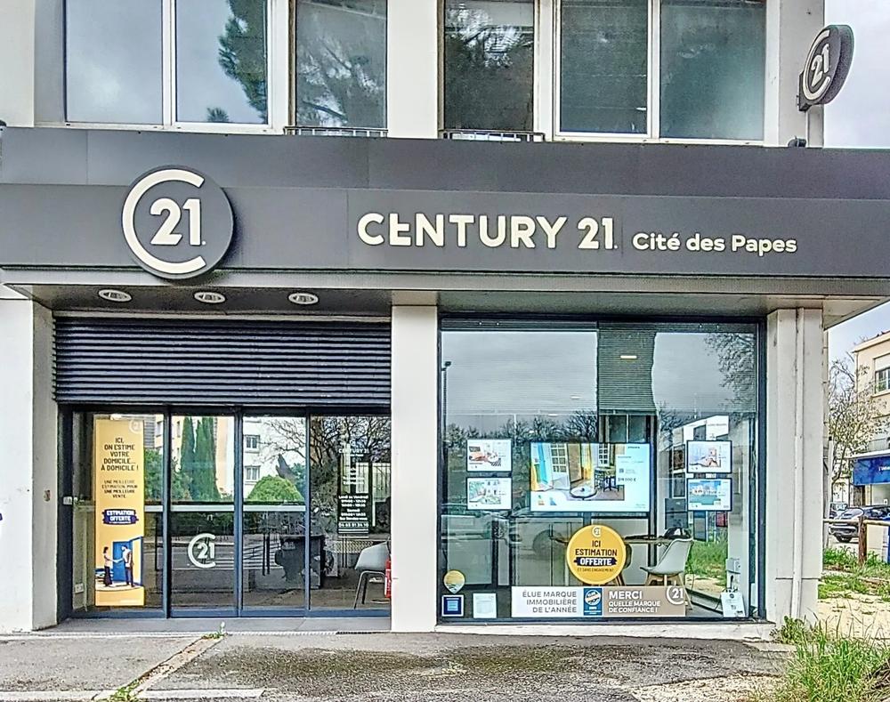 l'équipe de l'agence Cité des Papes