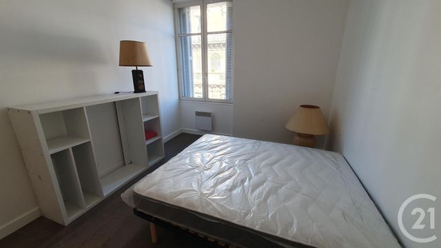 Appartement F3 à louer - 3 pièces - 69.8 m2 - AVIGNON - 84 - PROVENCE-ALPES-COTE-D-AZUR - Century 21 Cité Des Papes