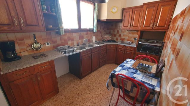 Appartement F3 à louer - 3 pièces - 70.0 m2 - ROQUEMAURE - 30 - LANGUEDOC-ROUSSILLON - Century 21 Cité Des Papes