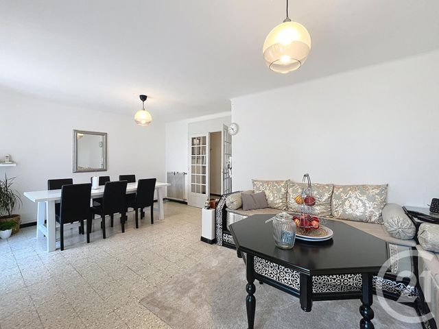 Afficher la photo en grand Appartement F4 à vendre - 4 pièces - 79.86 m2 - AVIGNON - 84 - PROVENCE-ALPES-COTE-D-AZUR - Century 21 Cité Des Papes