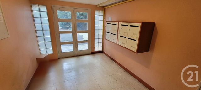 Afficher la photo en grand Appartement F4 à vendre - 4 pièces - 79.86 m2 - AVIGNON - 84 - PROVENCE-ALPES-COTE-D-AZUR - Century 21 Cité Des Papes