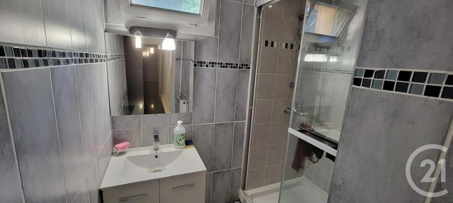 Afficher la photo en grand Appartement F4 à vendre - 4 pièces - 79.86 m2 - AVIGNON - 84 - PROVENCE-ALPES-COTE-D-AZUR - Century 21 Cité Des Papes