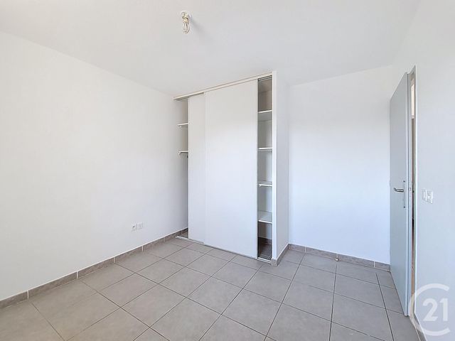 Appartement F3 à vendre - 3 pièces - 56.56 m2 - AVIGNON - 84 - PROVENCE-ALPES-COTE-D-AZUR - Century 21 Cité Des Papes