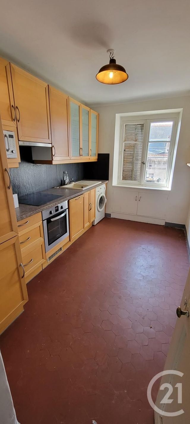 Afficher la photo en grand Appartement T3 à vendre - 3 pièces - 59.16 m2 - AVIGNON - 84 - PROVENCE-ALPES-COTE-D-AZUR - Century 21 Cité Des Papes