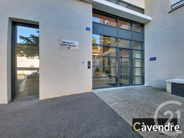 Appartement F3 à vendre - 3 pièces - 77.0 m2 - AVIGNON - 84 - PROVENCE-ALPES-COTE-D-AZUR - Century 21 Cité Des Papes