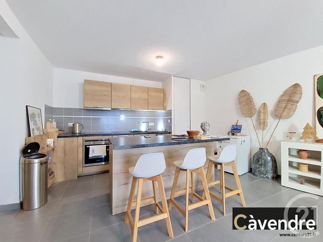 Appartement F3 à vendre - 3 pièces - 77.0 m2 - AVIGNON - 84 - PROVENCE-ALPES-COTE-D-AZUR - Century 21 Cité Des Papes