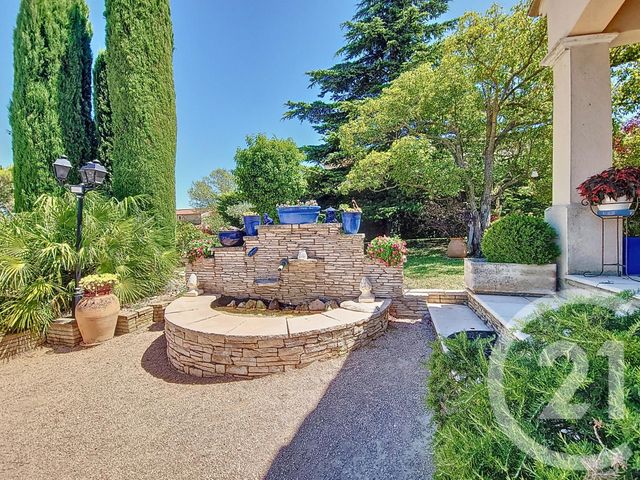 Afficher la photo en grand maison à vendre - 5 pièces - 140.0 m2 - ST SATURNIN LES AVIGNON - 84 - PROVENCE-ALPES-COTE-D-AZUR - Century 21 Cité Des Papes