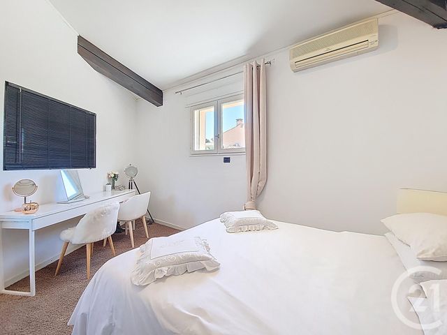 Afficher la photo en grand maison à vendre - 5 pièces - 140.0 m2 - ST SATURNIN LES AVIGNON - 84 - PROVENCE-ALPES-COTE-D-AZUR - Century 21 Cité Des Papes