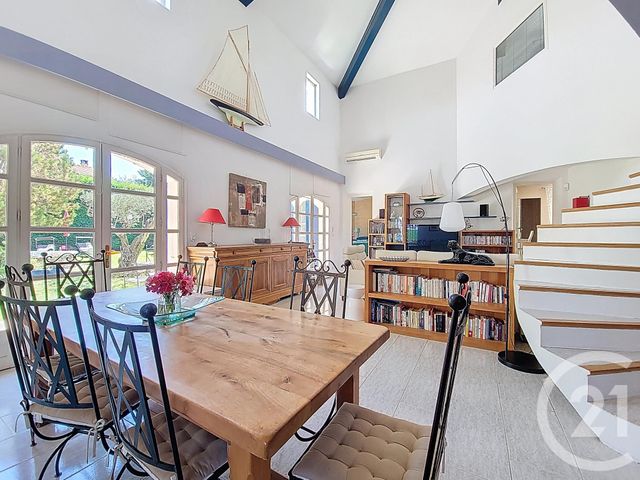 Afficher la photo en grand maison à vendre - 5 pièces - 140.0 m2 - ST SATURNIN LES AVIGNON - 84 - PROVENCE-ALPES-COTE-D-AZUR - Century 21 Cité Des Papes