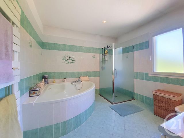 maison à vendre - 8 pièces - 175.0 m2 - AVIGNON - 84 - PROVENCE-ALPES-COTE-D-AZUR - Century 21 Cité Des Papes