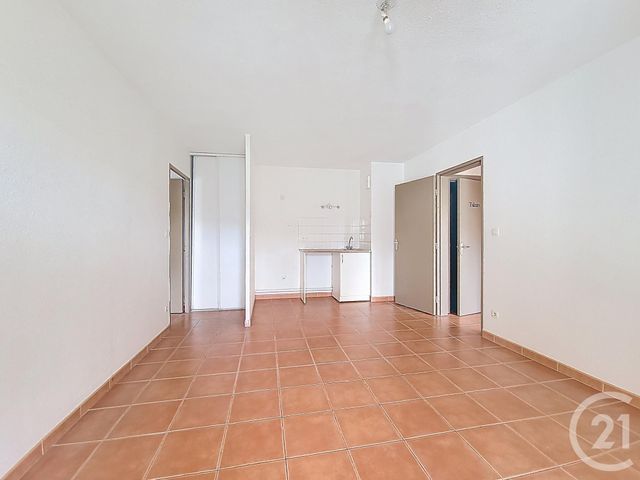 Afficher la photo en grand Appartement F3 à vendre - 3 pièces - 51.2 m2 - AVIGNON - 84 - PROVENCE-ALPES-COTE-D-AZUR - Century 21 Cité Des Papes