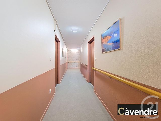 Appartement T2 à vendre - 2 pièces - 43.0 m2 - AVIGNON - 84 - PROVENCE-ALPES-COTE-D-AZUR - Century 21 Cité Des Papes