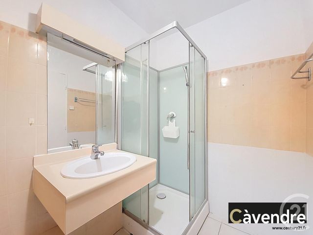 Appartement T2 à vendre - 2 pièces - 43.0 m2 - AVIGNON - 84 - PROVENCE-ALPES-COTE-D-AZUR - Century 21 Cité Des Papes