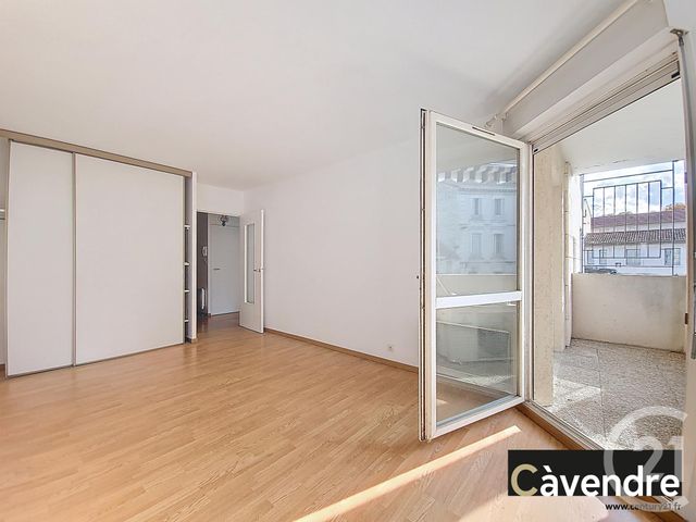 Appartement T2 à vendre - 2 pièces - 43.0 m2 - AVIGNON - 84 - PROVENCE-ALPES-COTE-D-AZUR - Century 21 Cité Des Papes