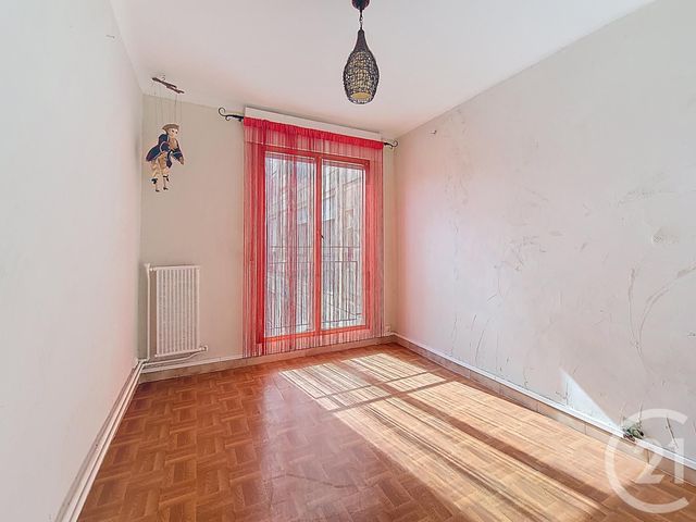 Appartement F4 à vendre - 4 pièces - 73.0 m2 - AVIGNON - 84 - PROVENCE-ALPES-COTE-D-AZUR - Century 21 Cité Des Papes