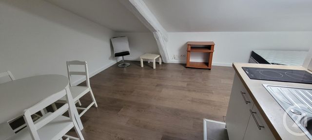 Appartement Studio à louer - 1 pièce - 16.0 m2 - AVIGNON - 84 - PROVENCE-ALPES-COTE-D-AZUR - Century 21 Cité Des Papes