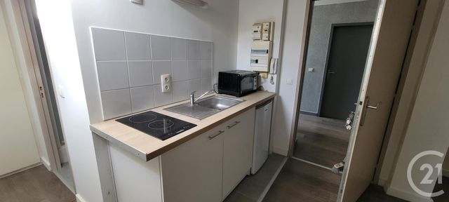 Appartement Studio à louer - 1 pièce - 16.0 m2 - AVIGNON - 84 - PROVENCE-ALPES-COTE-D-AZUR - Century 21 Cité Des Papes