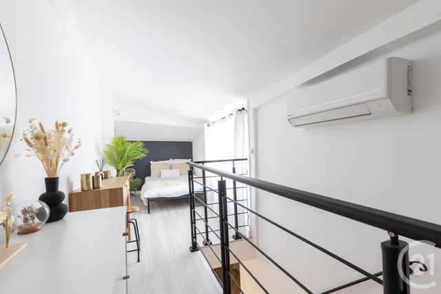 Appartement Duplex à vendre - 2 pièces - 27.49 m2 - AVIGNON - 84 - PROVENCE-ALPES-COTE-D-AZUR - Century 21 Cité Des Papes