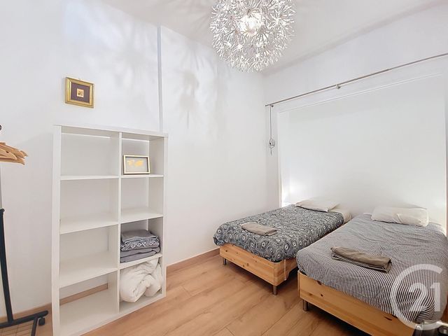 Appartement T3 à vendre - 3 pièces - 70.8 m2 - AVIGNON - 84 - PROVENCE-ALPES-COTE-D-AZUR - Century 21 Cité Des Papes