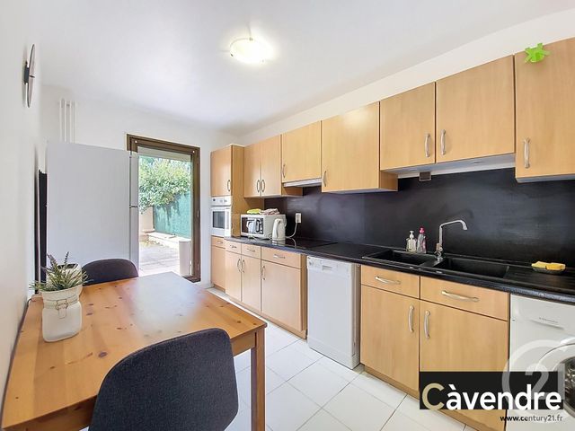 Appartement T3 à vendre - 3 pièces - 72.2 m2 - AVIGNON - 84 - PROVENCE-ALPES-COTE-D-AZUR - Century 21 Cité Des Papes