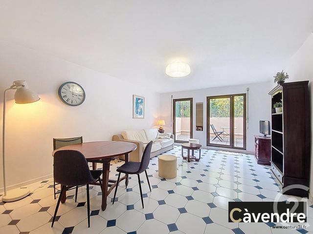 Appartement T3 à vendre - 3 pièces - 72.2 m2 - AVIGNON - 84 - PROVENCE-ALPES-COTE-D-AZUR - Century 21 Cité Des Papes