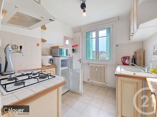 Appartement F3 à louer - 3 pièces - 55.2 m2 - AVIGNON - 84 - PROVENCE-ALPES-COTE-D-AZUR - Century 21 Cité Des Papes