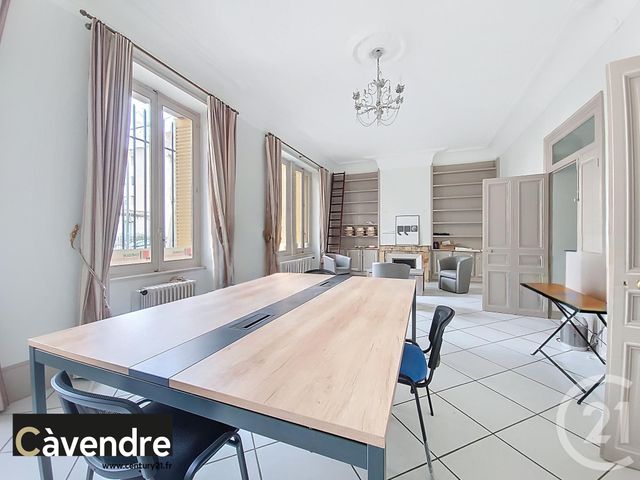 Appartement à vendre - 4 pièces - 130.91 m2 - AVIGNON - 84 - PROVENCE-ALPES-COTE-D-AZUR - Century 21 Cité Des Papes