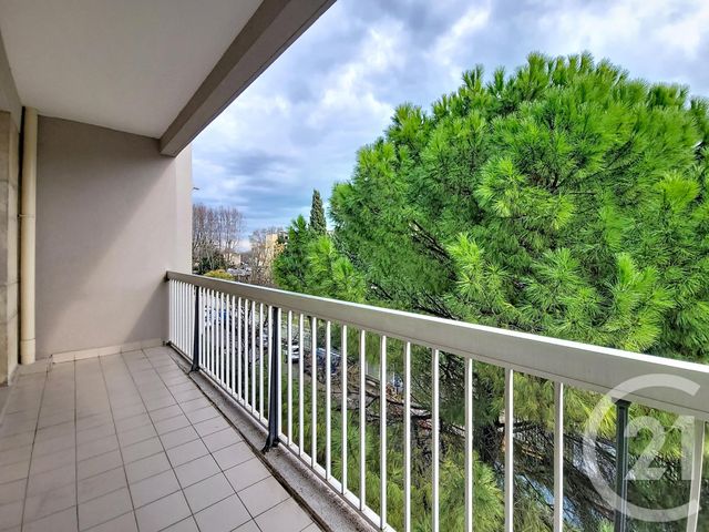 Appartement F3 à vendre - 3 pièces - 78.38 m2 - AVIGNON - 84 - PROVENCE-ALPES-COTE-D-AZUR - Century 21 Cité Des Papes