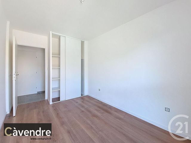Appartement F3 à vendre - 4 pièces - 87.3 m2 - AVIGNON - 84 - PROVENCE-ALPES-COTE-D-AZUR - Century 21 Cité Des Papes