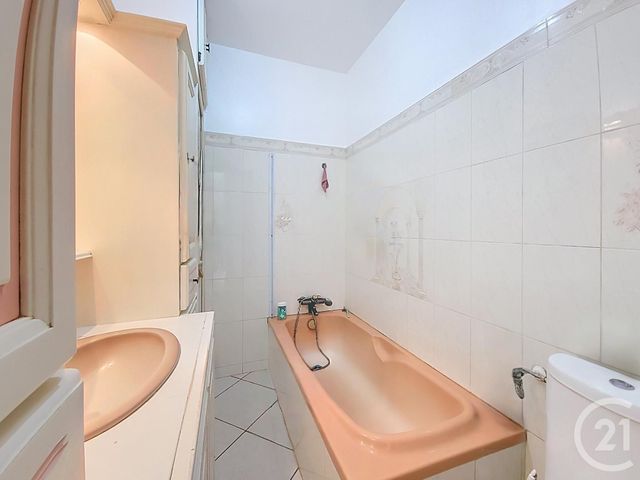 maison à vendre - 11 pièces - 210.0 m2 - ROQUEMAURE - 30 - LANGUEDOC-ROUSSILLON - Century 21 Cité Des Papes