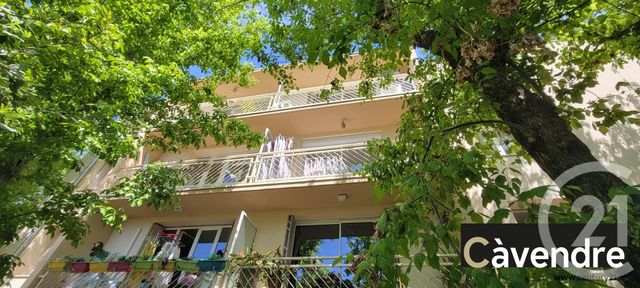 Appartement F5 à vendre - 5 pièces - 89.6 m2 - VEDENE - 84 - PROVENCE-ALPES-COTE-D-AZUR - Century 21 Cité Des Papes