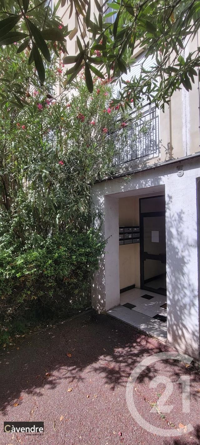 Appartement F4 à vendre - 4 pièces - 71.77 m2 - AVIGNON - 84 - PROVENCE-ALPES-COTE-D-AZUR - Century 21 Cité Des Papes