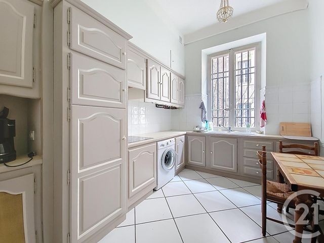 Appartement F4 à vendre - 4 pièces - 130.91 m2 - AVIGNON - 84 - PROVENCE-ALPES-COTE-D-AZUR - Century 21 Cité Des Papes