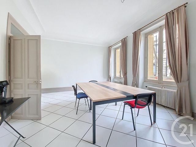 Appartement F4 à vendre - 4 pièces - 130.91 m2 - AVIGNON - 84 - PROVENCE-ALPES-COTE-D-AZUR - Century 21 Cité Des Papes