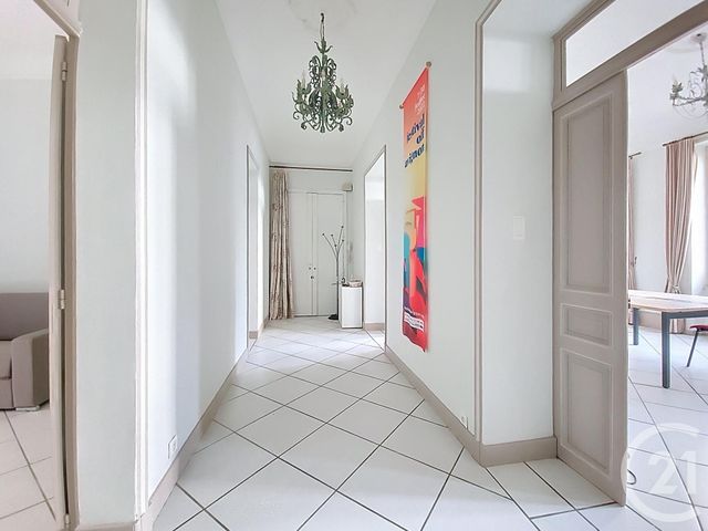 Appartement F4 à vendre - 4 pièces - 130.91 m2 - AVIGNON - 84 - PROVENCE-ALPES-COTE-D-AZUR - Century 21 Cité Des Papes