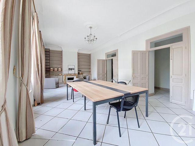 Appartement F4 à vendre - 4 pièces - 130.91 m2 - AVIGNON - 84 - PROVENCE-ALPES-COTE-D-AZUR - Century 21 Cité Des Papes
