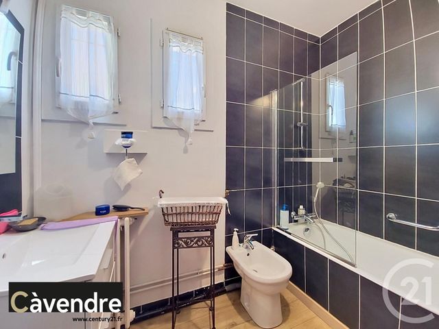 maison à vendre - 4 pièces - 87.0 m2 - AVIGNON - 84 - PROVENCE-ALPES-COTE-D-AZUR - Century 21 Cité Des Papes