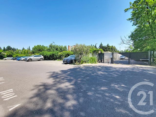 Appartement F2 à vendre - 2 pièces - 40.0 m2 - AVIGNON - 84 - PROVENCE-ALPES-COTE-D-AZUR - Century 21 Cité Des Papes