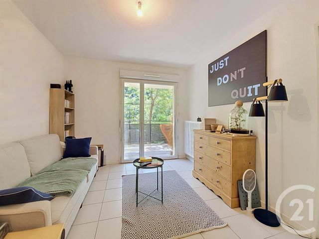 Appartement F2 à vendre - 2 pièces - 40.0 m2 - AVIGNON - 84 - PROVENCE-ALPES-COTE-D-AZUR - Century 21 Cité Des Papes