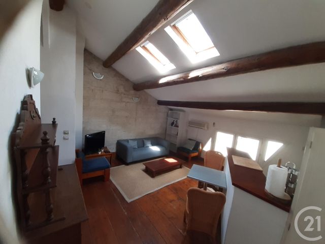 Appartement F2 bis à louer - 3 pièces - 45.0 m2 - AVIGNON - 84 - PROVENCE-ALPES-COTE-D-AZUR - Century 21 Cité Des Papes