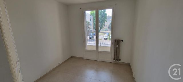 Appartement F3 à vendre - 3 pièces - 69.7 m2 - AVIGNON - 84 - PROVENCE-ALPES-COTE-D-AZUR - Century 21 Cité Des Papes