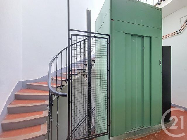 Appartement T3 à vendre - 3 pièces - 68.0 m2 - AVIGNON - 84 - PROVENCE-ALPES-COTE-D-AZUR - Century 21 Cité Des Papes